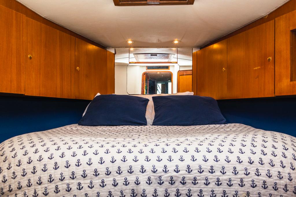 SUPER OCEAN YACHT 48 FT_LA BONITA_CANCUN_BEDROOM