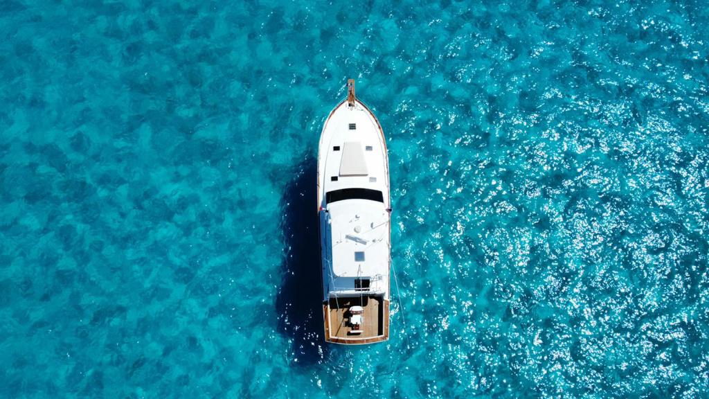 OCEAN YACHT 55 FT_SEXY FISH_CANCUN_BOAT TOPVIEW LARGE