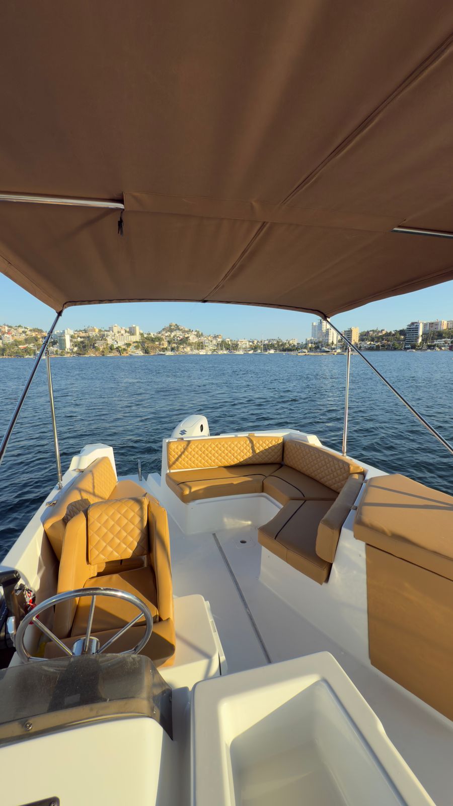 Kalypso 28ft renta de yates en acapulco