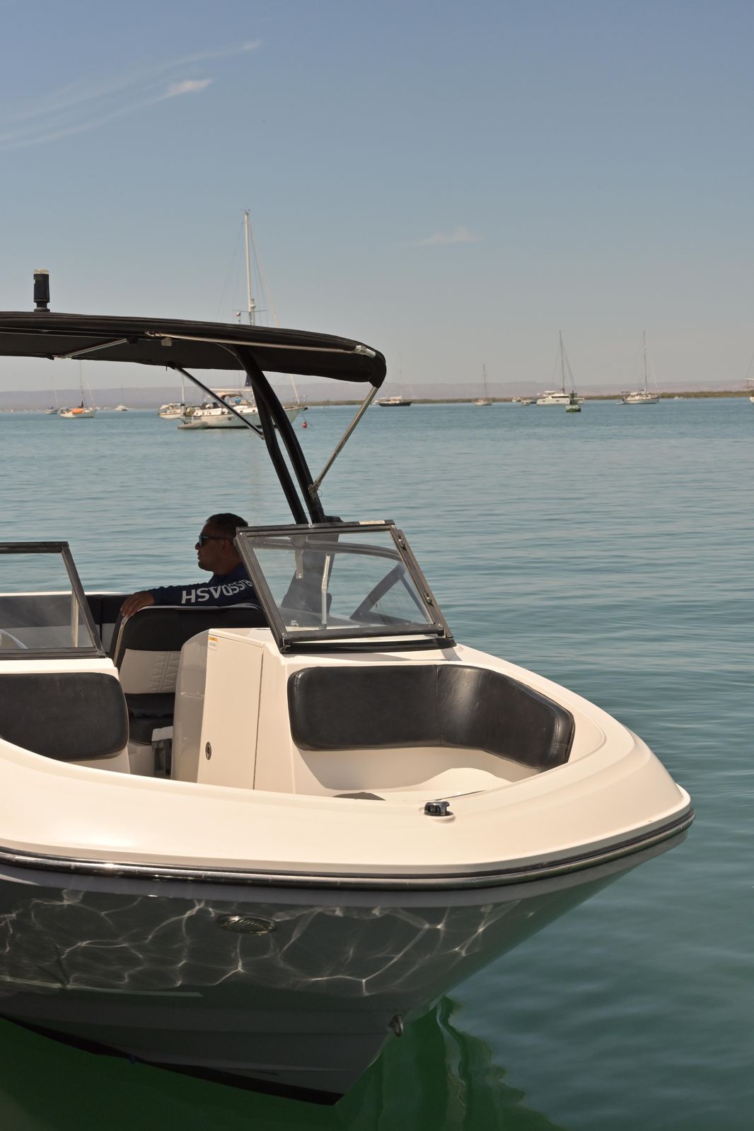 Bayliner 23ft renta de yates en La Paz