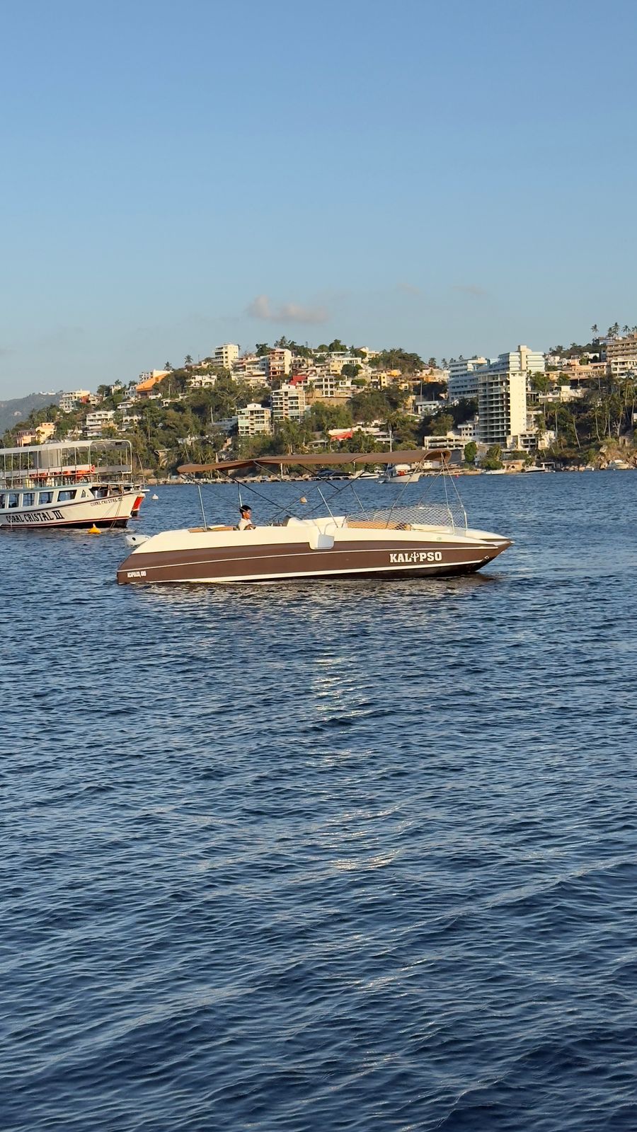 Kalypso 28ft renta de yates en acapulco