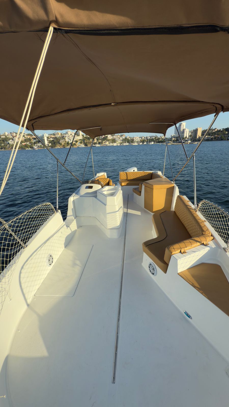 Kalypso 28ft renta de yates en acapulco