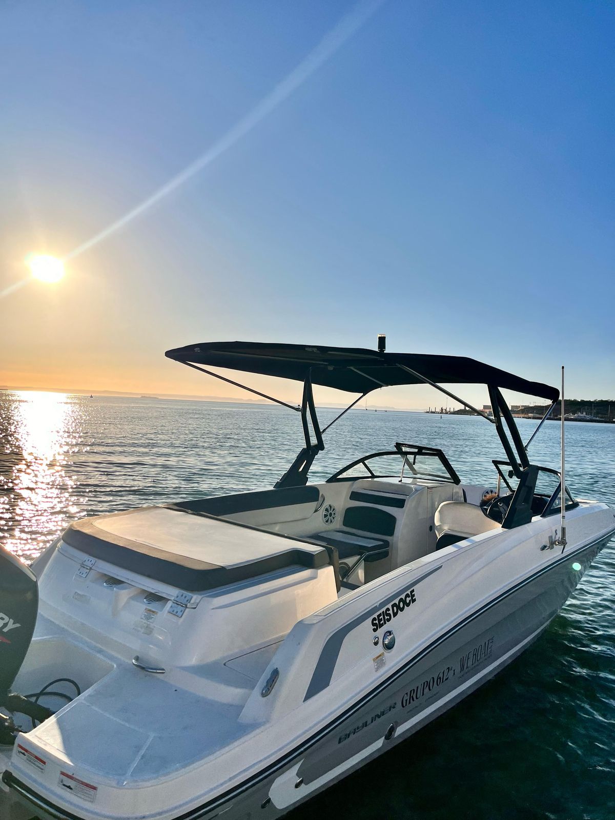 Bayliner 23ft renta de yates en La Paz