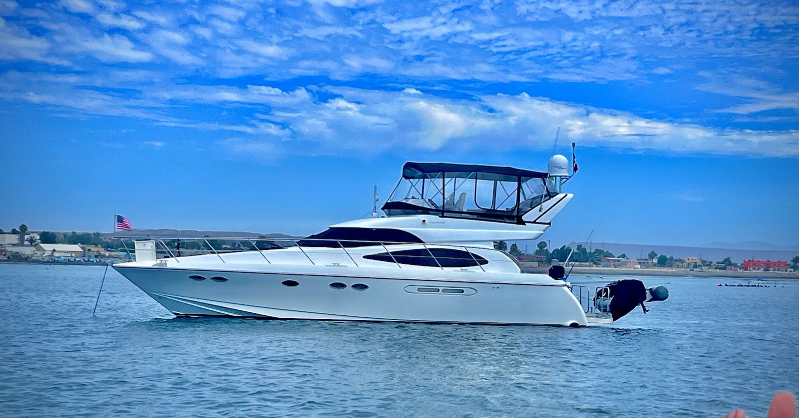 Local Boy I – Dyna 48ft en Los Cabos