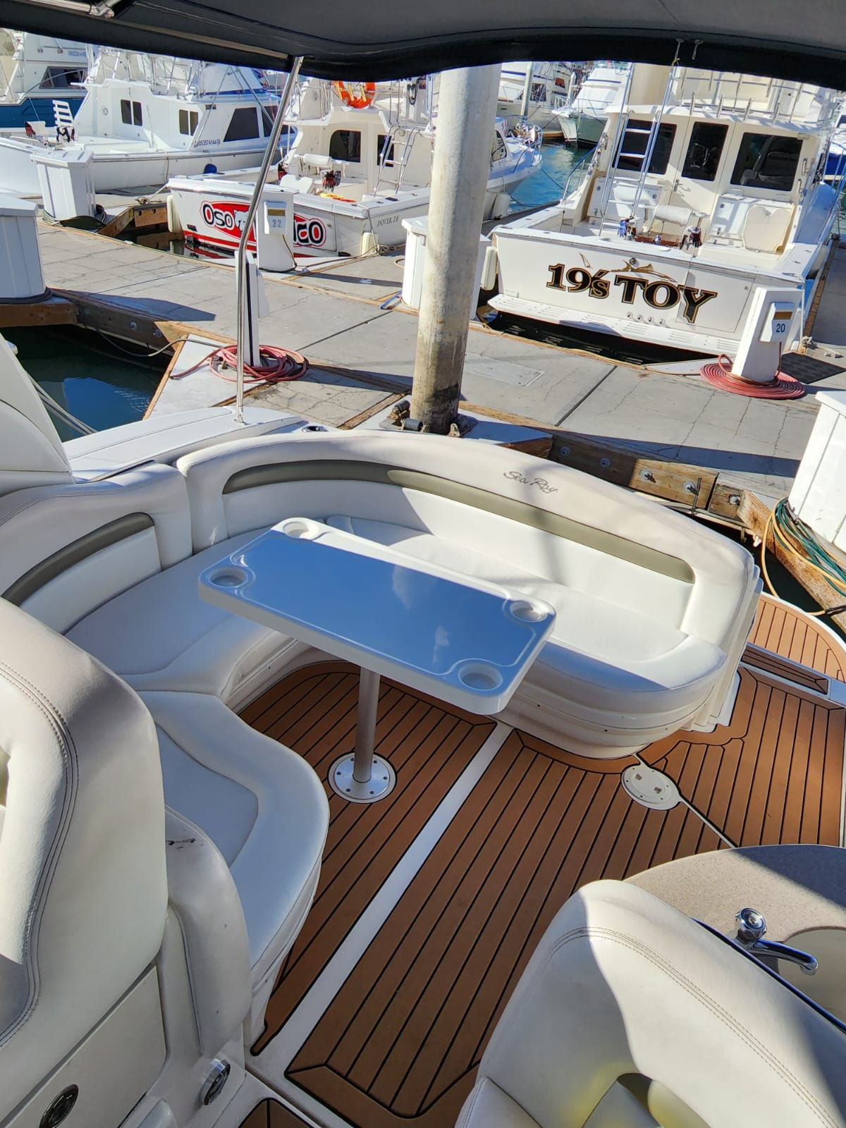 La Morrita - Sea Ray 32ft en Los Cabos
