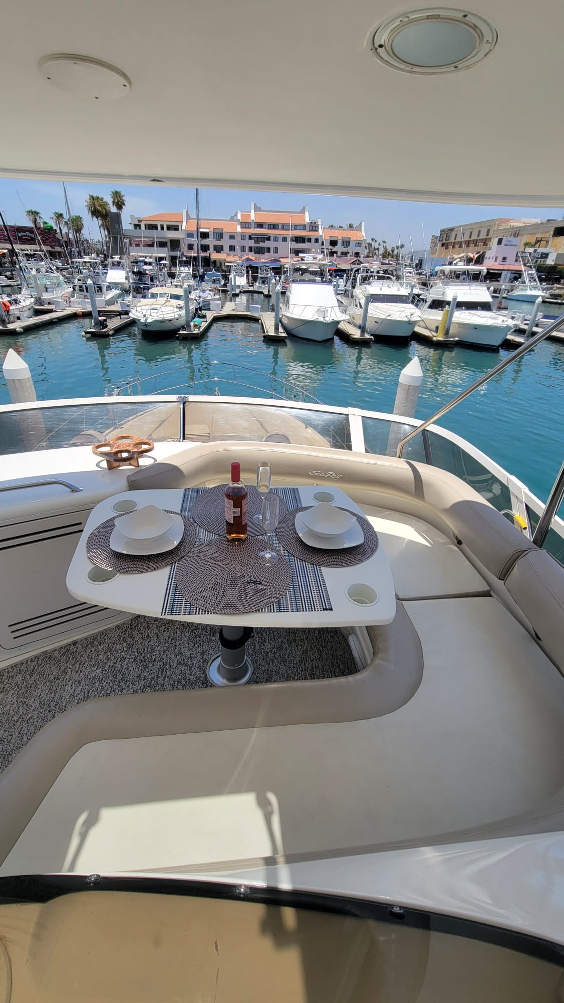 Baby Jax – Sea Ray 52ft en Los Cabos