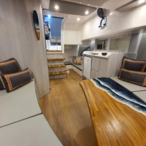 Yatana - Triton Yacht 38ft en Puerto Aventuras.