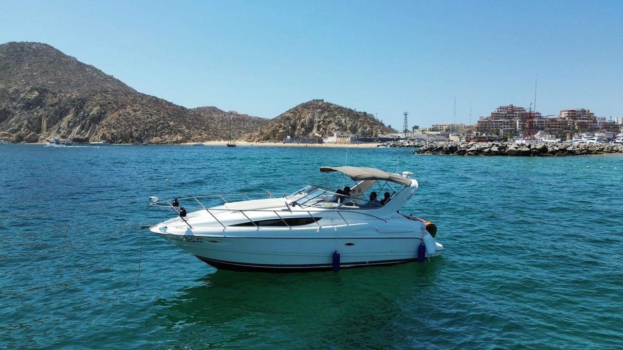 Sea Eyes – Bayliner 33ft en Los Cabos