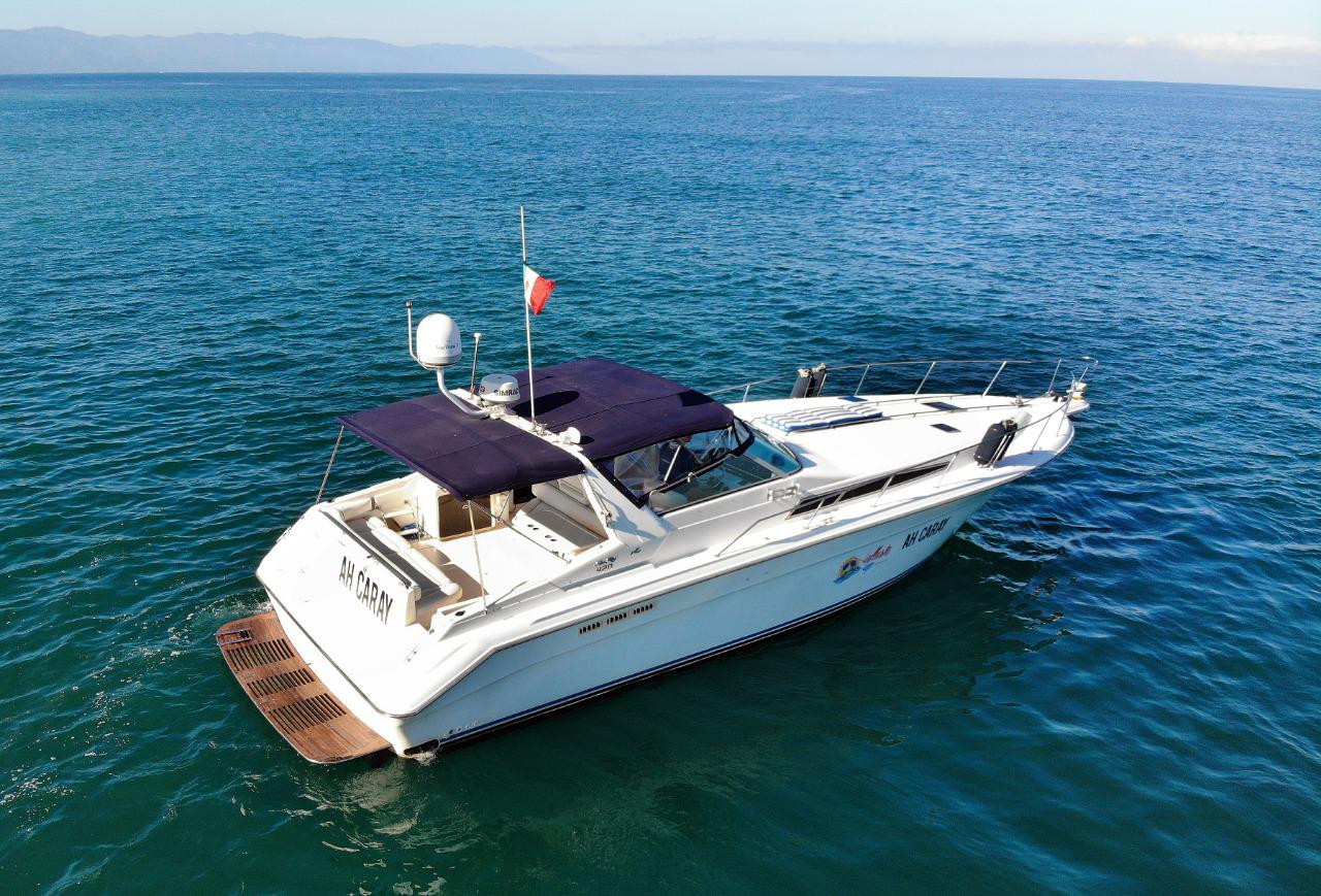 Ah Caray – Sea Ray 42ft en Puerto Vallarta
