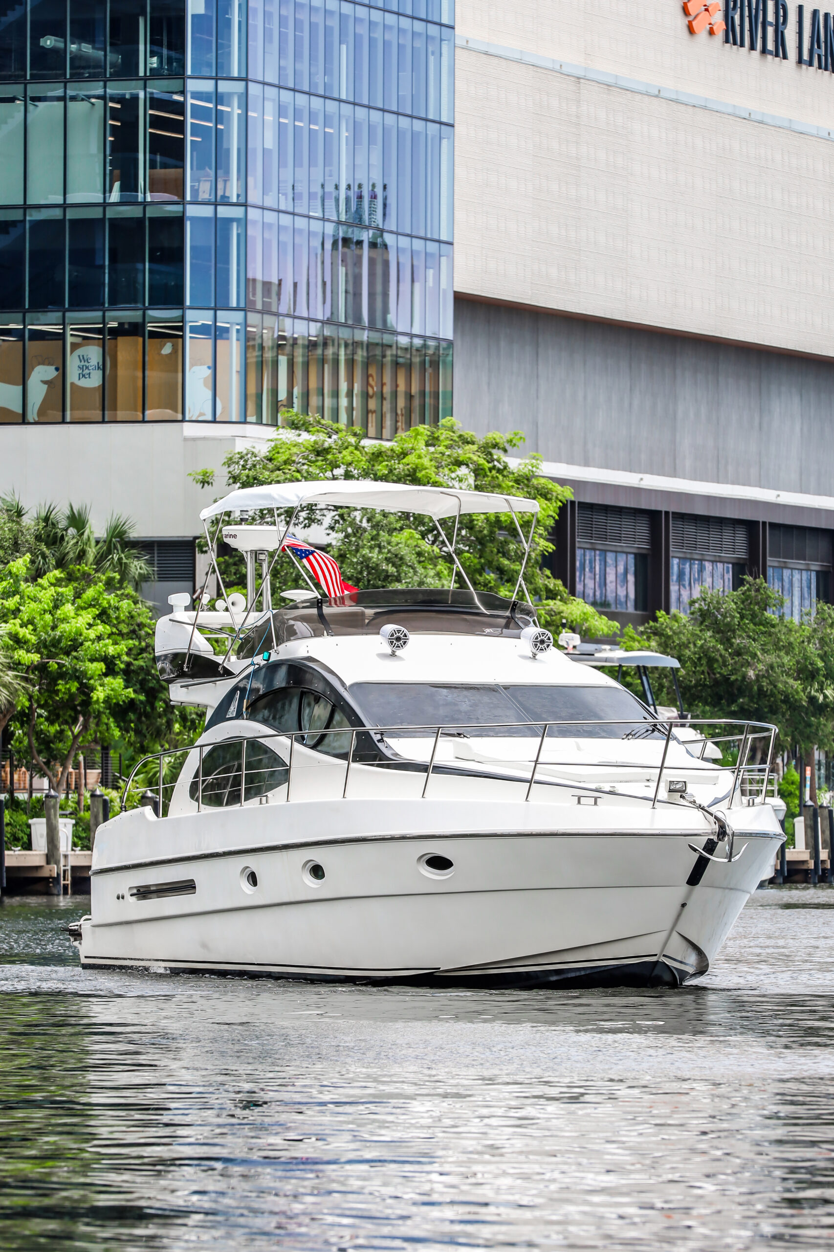 Harkand – Azimut 45ft en Miami