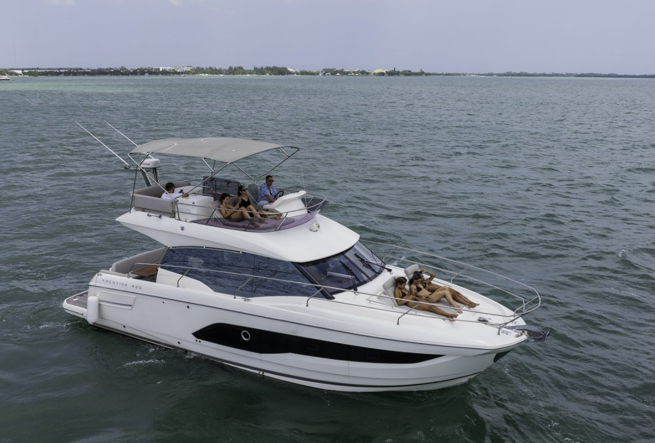 Prestige 45ft en Miami