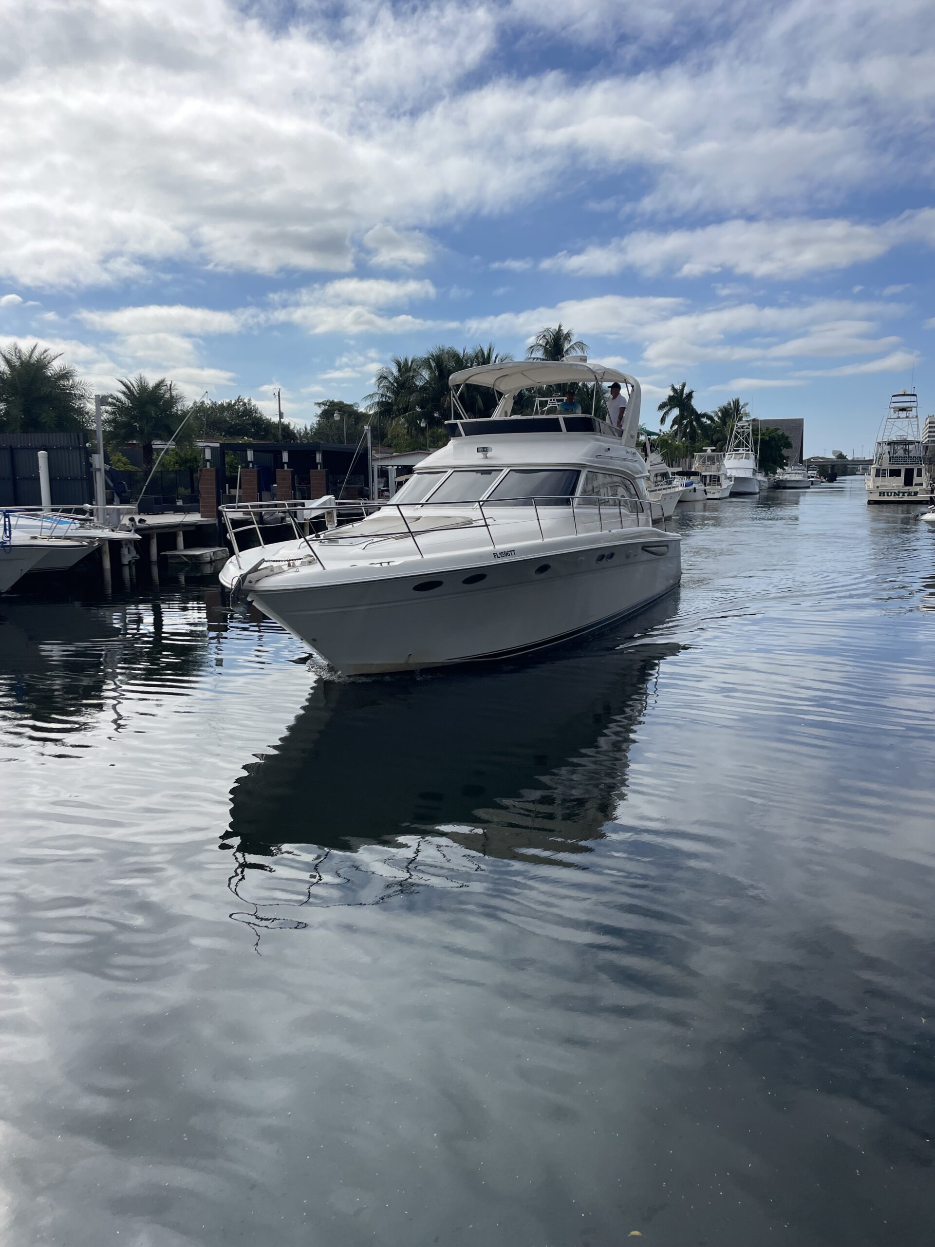 Bombay Beach - Sea Ray 52ft en Miami