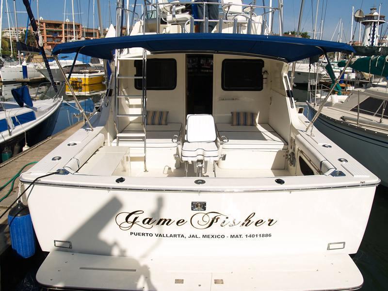 Game Fisher - Bertram 33ft en Puerto Vallarta