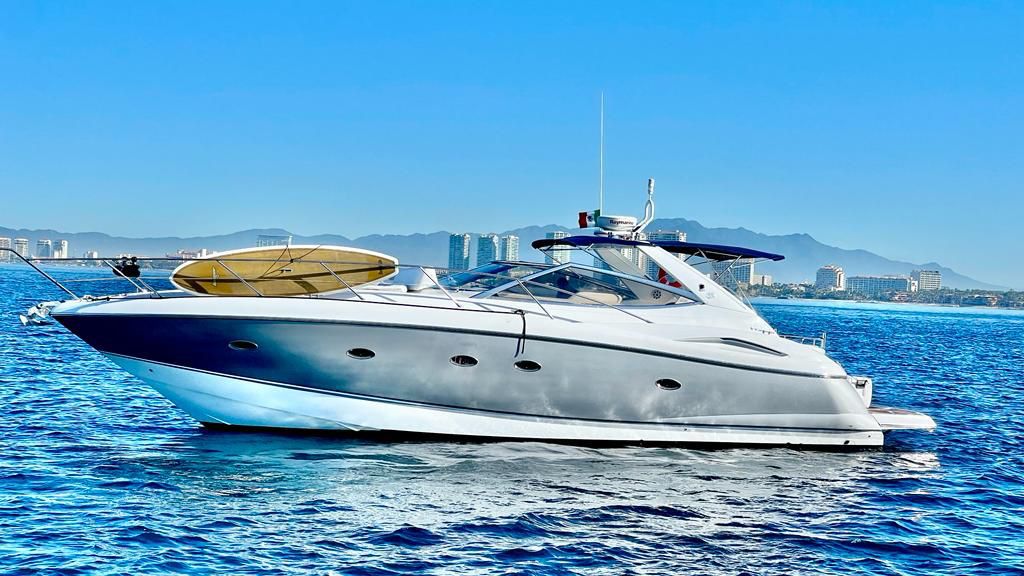 Insignia Sunseeker 46ft en Puerto Vallarta