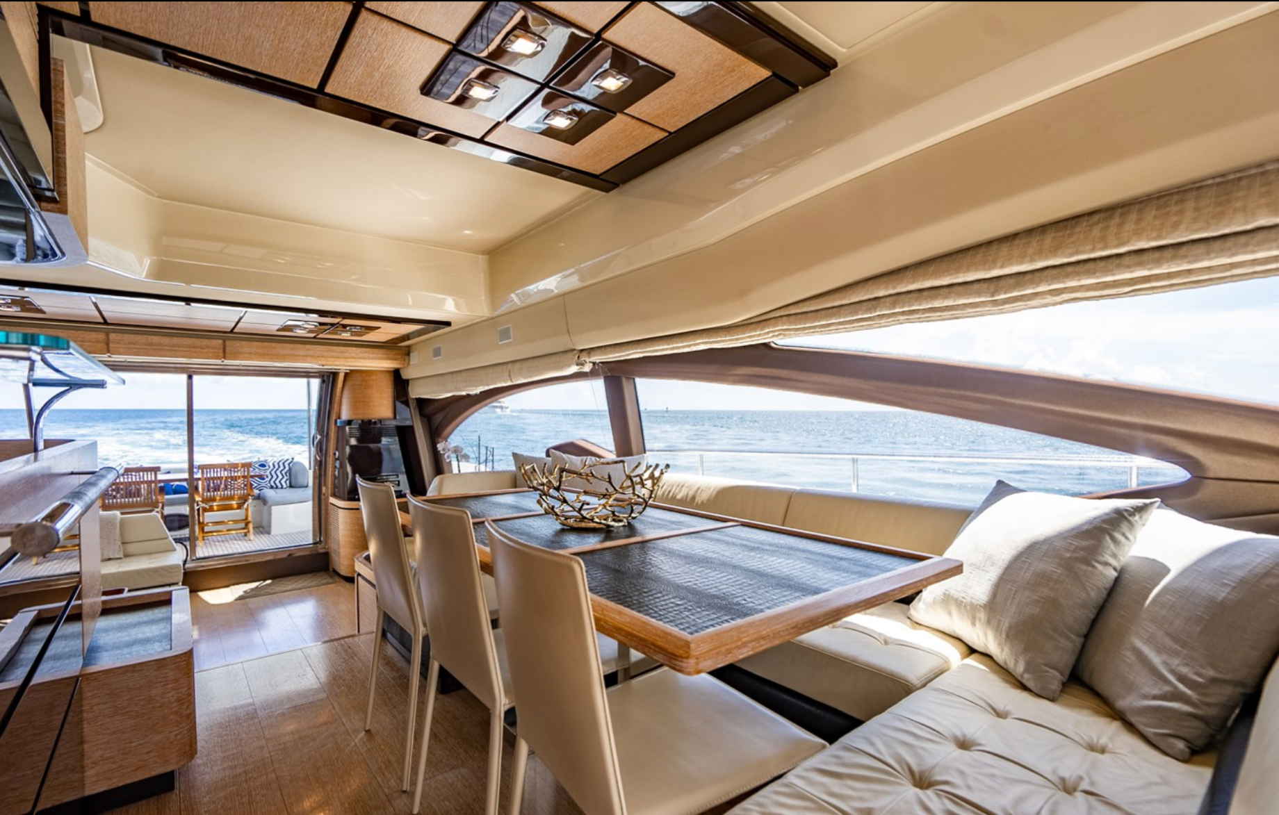 Days Like This - Azimut 70ft en Miami