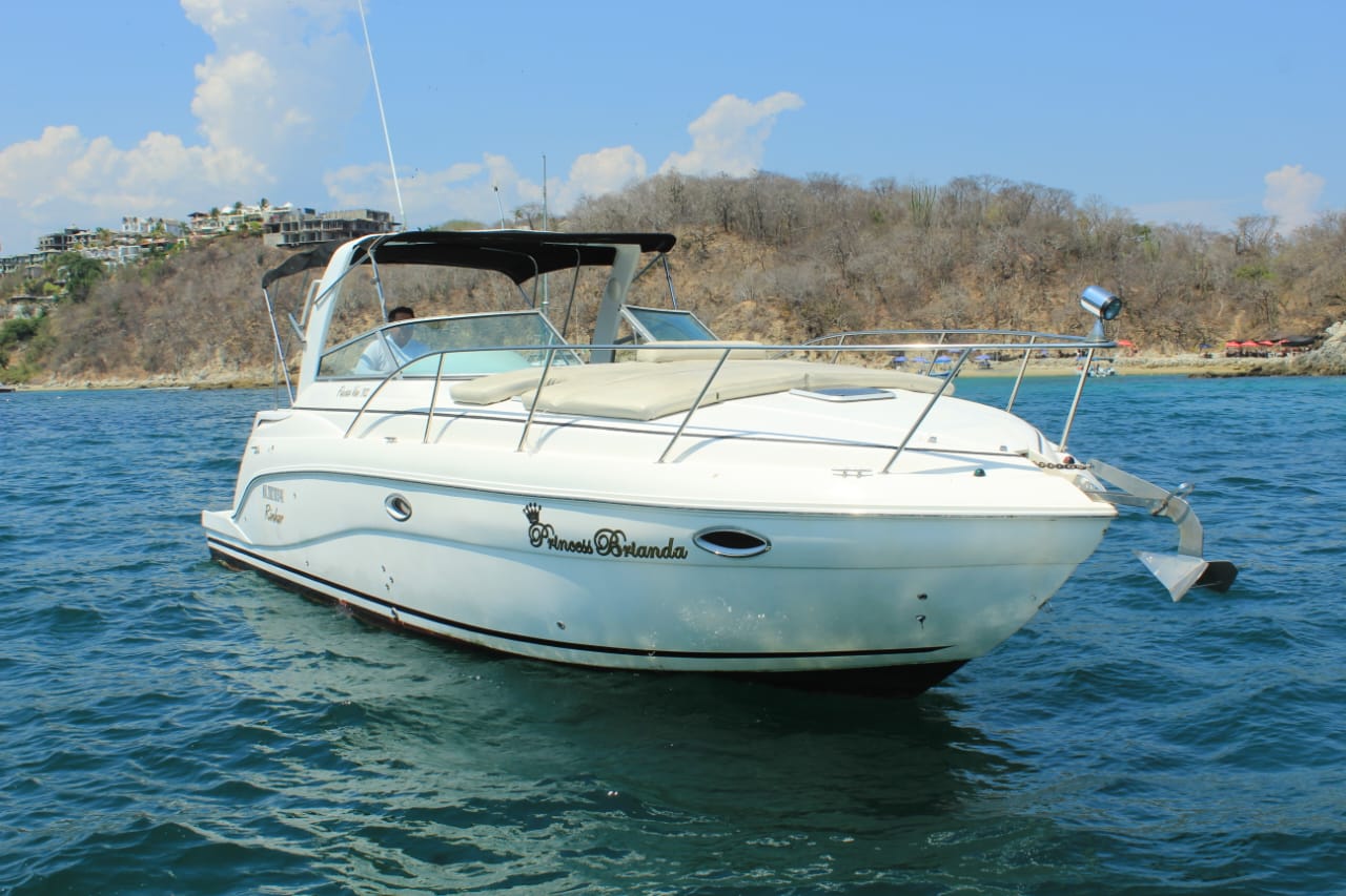 Princess Brianda - Sea Ray 38ft en Huatulco.