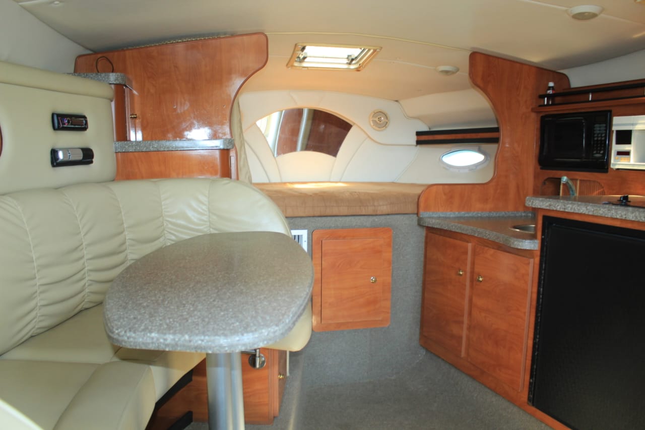 Princess Brianda - Sea Ray 38ft en Huatulco.