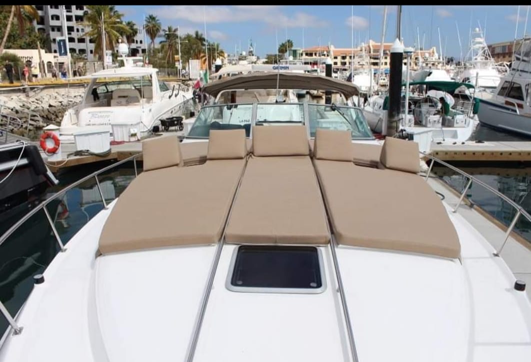Sea Brothers – Sea Ray 38ft en Los Cabos