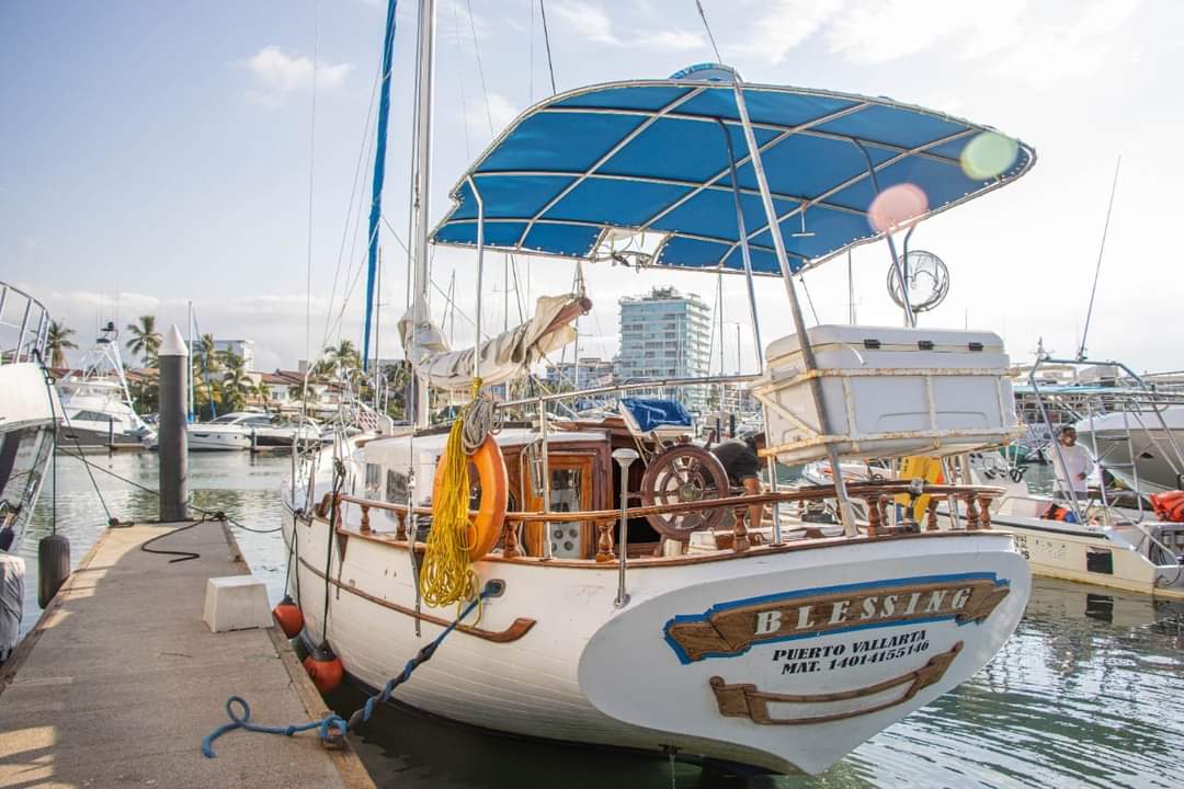 Blessing – Velero 42ft en Puerto Vallarta