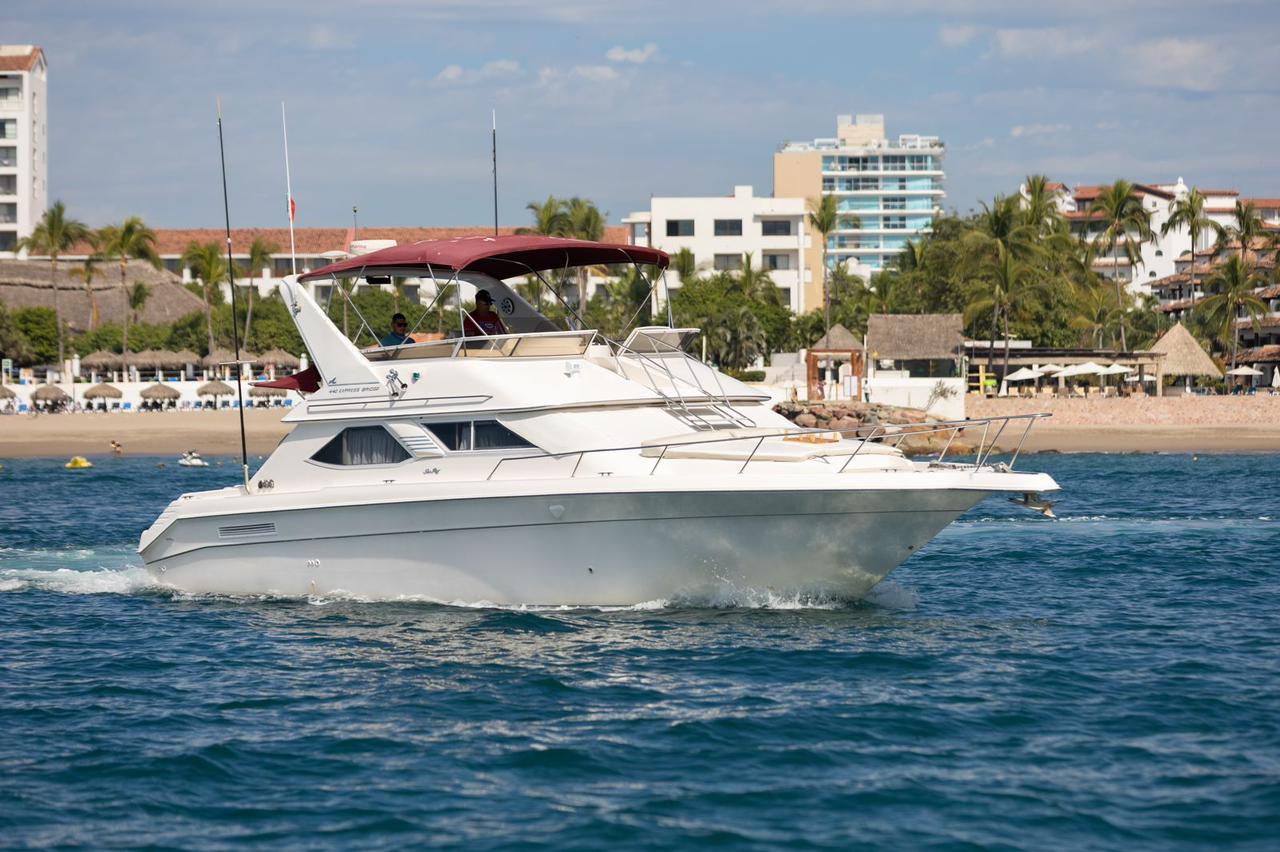 Bar Co – Carver 50ft en Puerto Vallarta