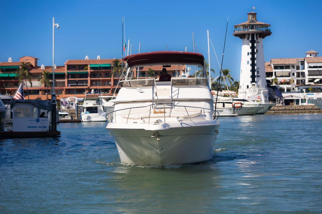 Bar Co – Carver 50ft en Puerto Vallarta