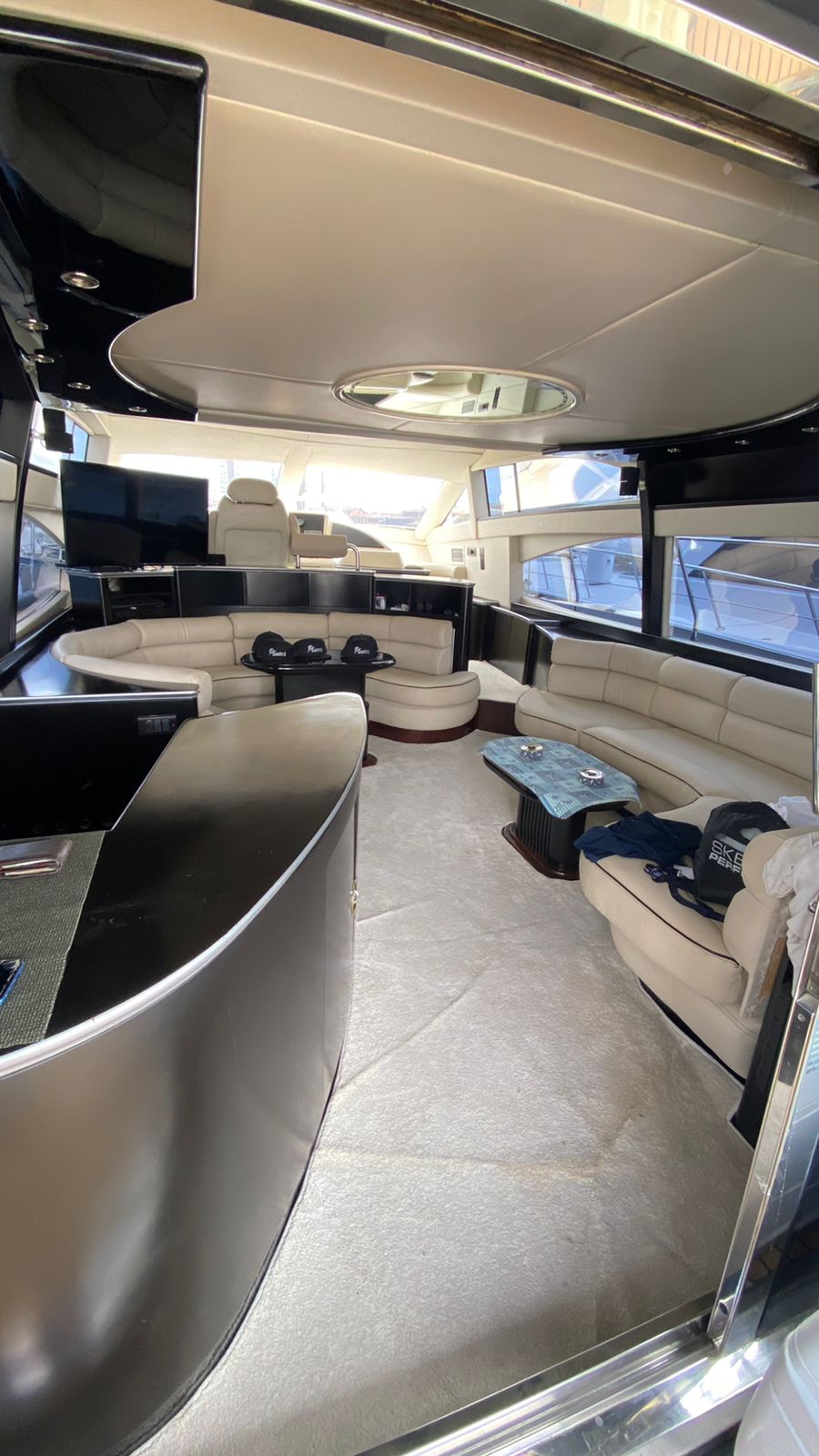 Platas – Azimut 58ft en Puerto Vallarta
