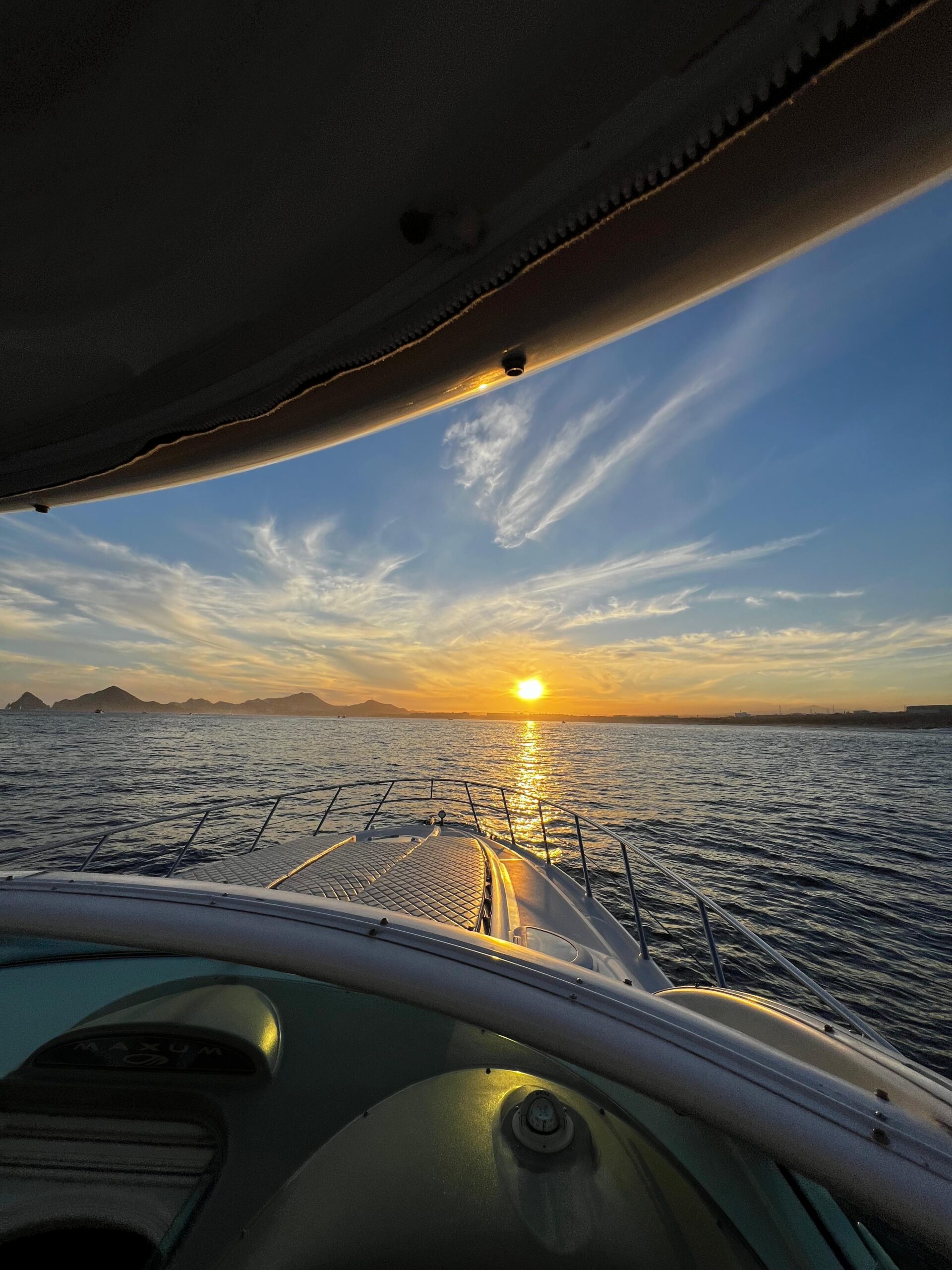 No Worries – Maxum 45ft en Los Cabos
