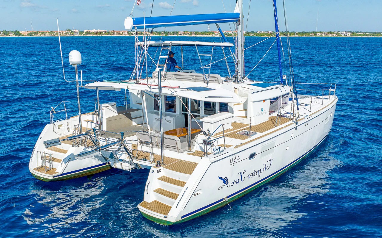 Chapter II - Lagoon 45ft en Puerto Aventuras.