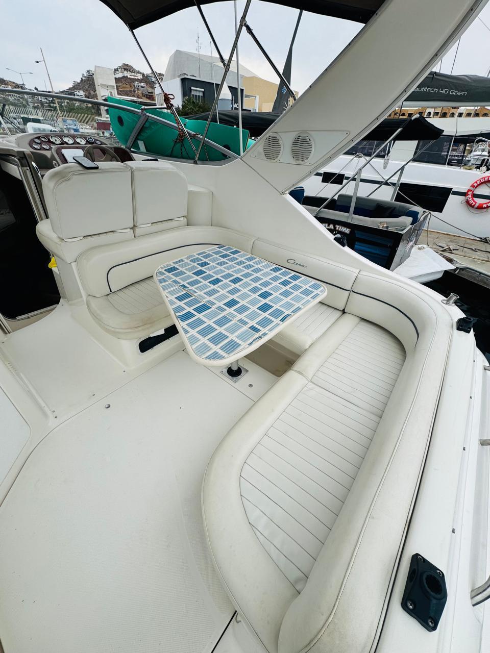 Sea Eyes – Bayliner 33ft en Los Cabos
