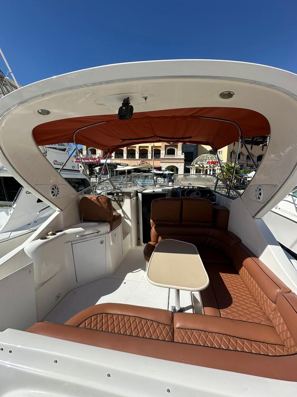 El Bary - Bayliner 33ft en Los Cabos