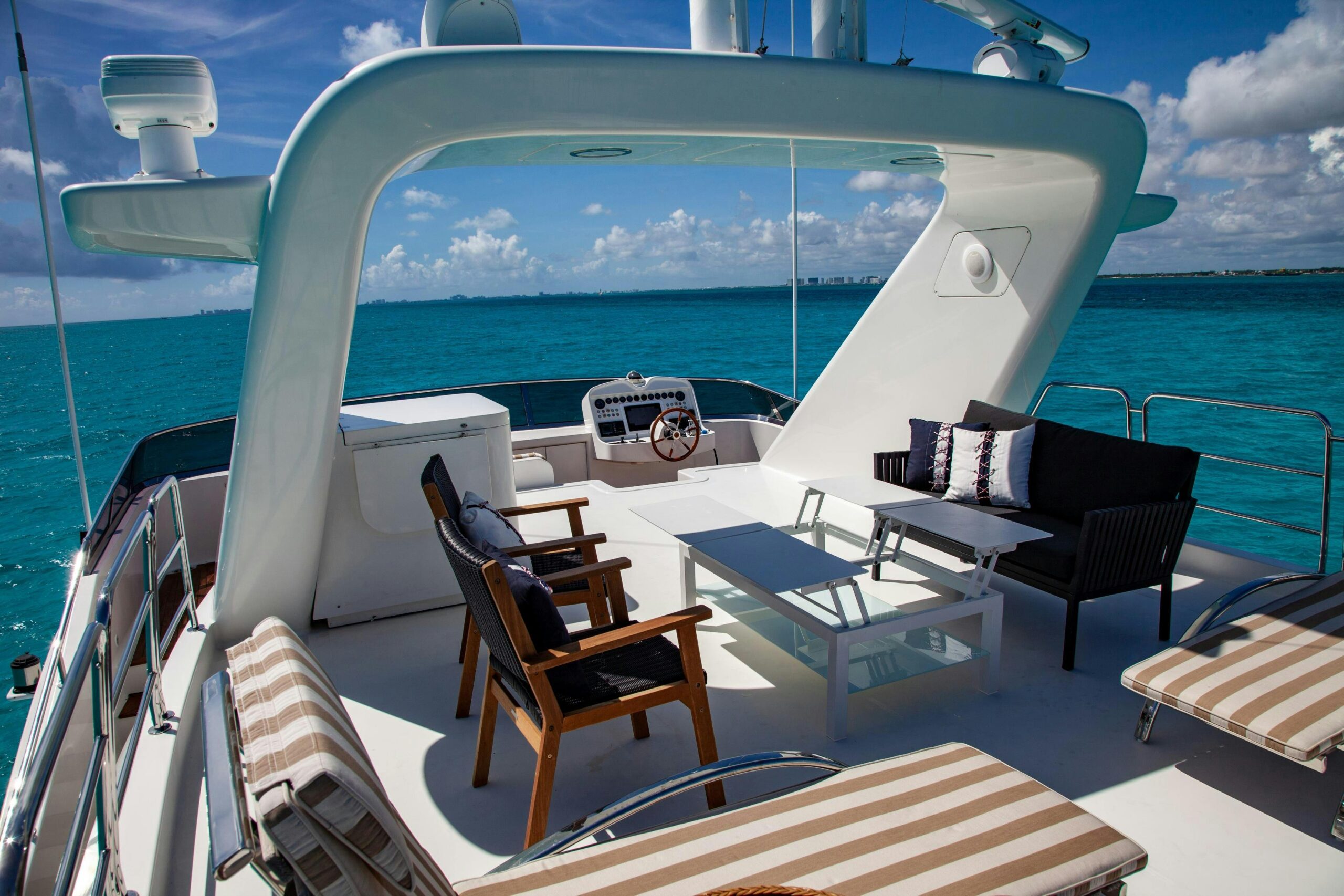 Ses Megayacht 115ft en Progreso.