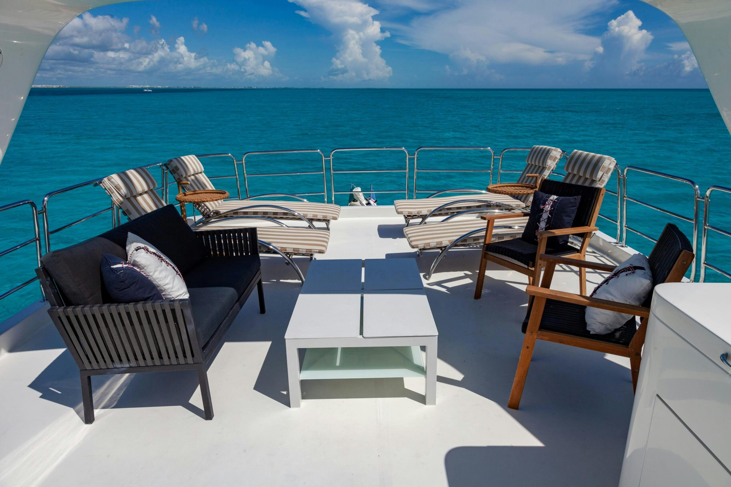 Ses Megayacht 115ft en Progreso.