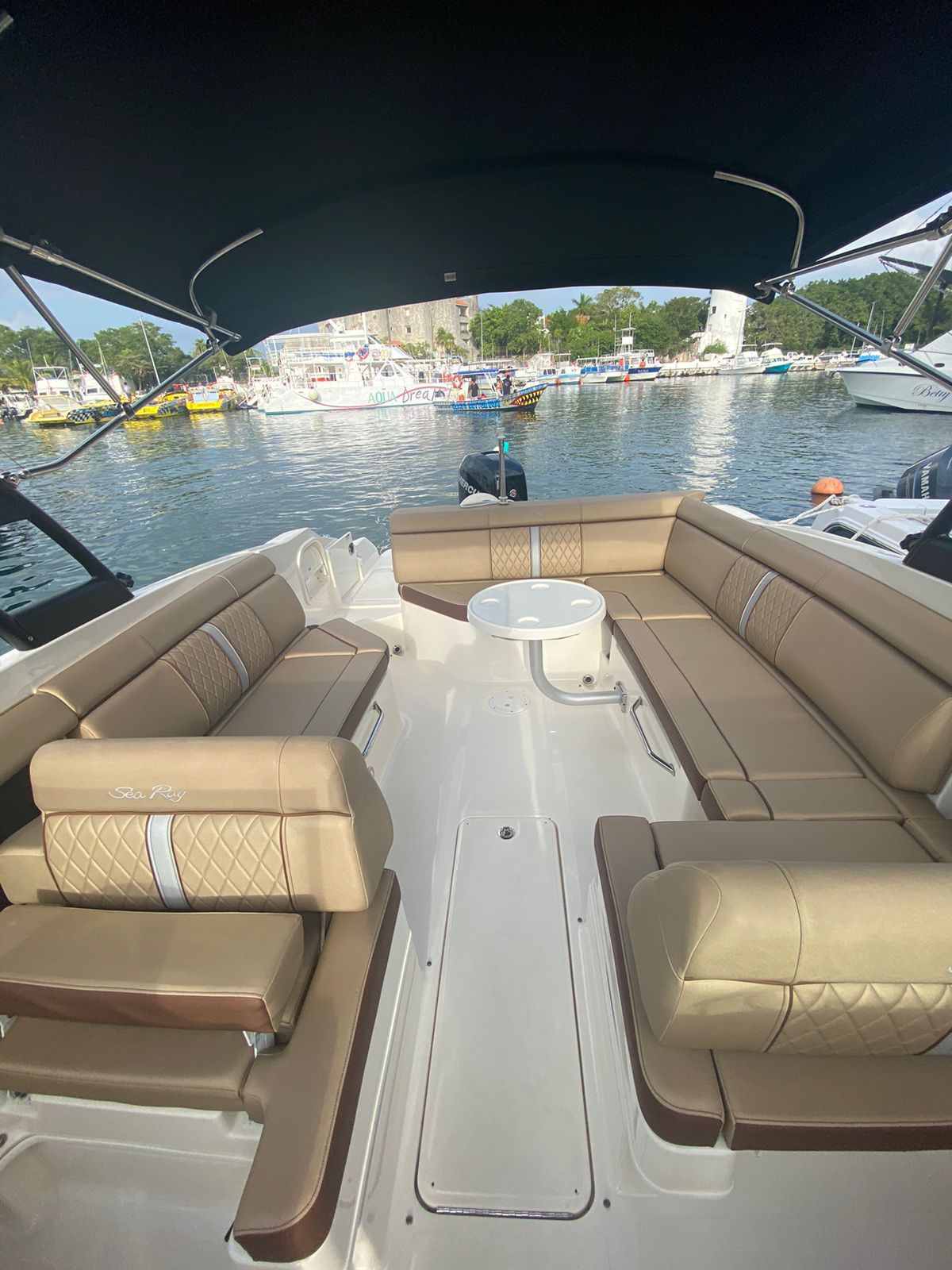 Xuxu - Sea Ray 27ft en Cozumel