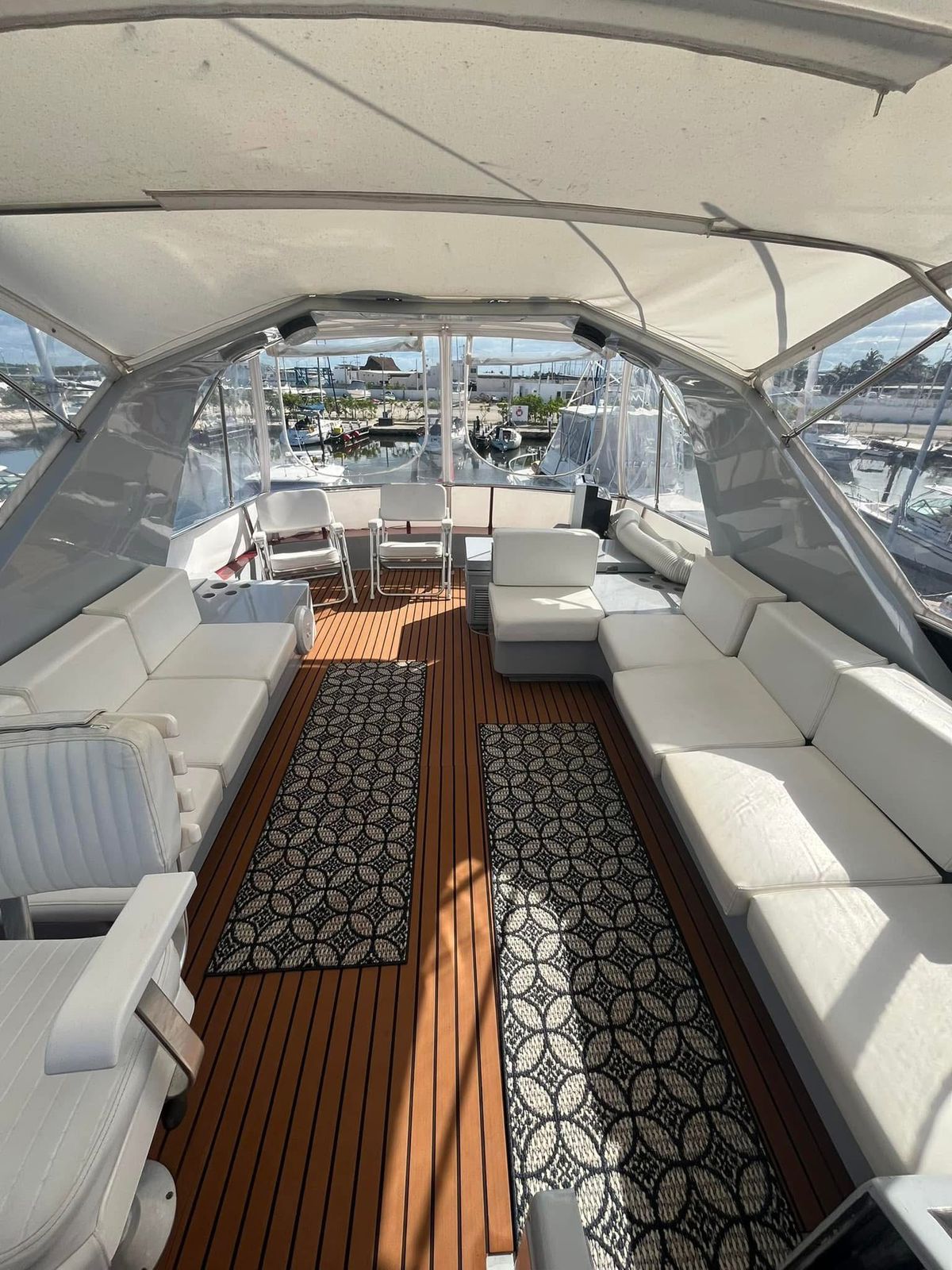 Hatteras 65ft en Progreso